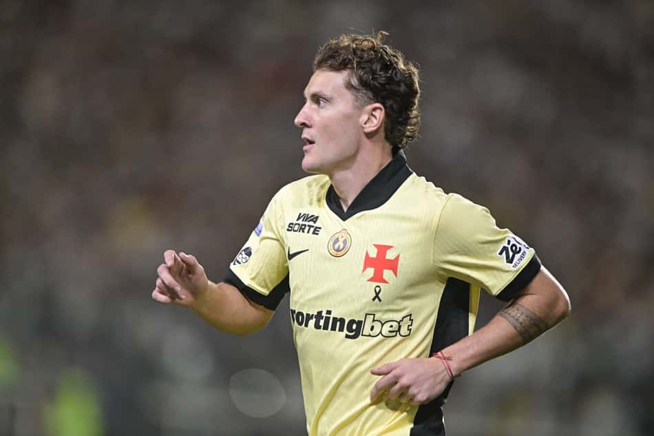 Colidio, jogador do Vasco, durante partida contra o Coritiba em São Januário pelo Brasileirão