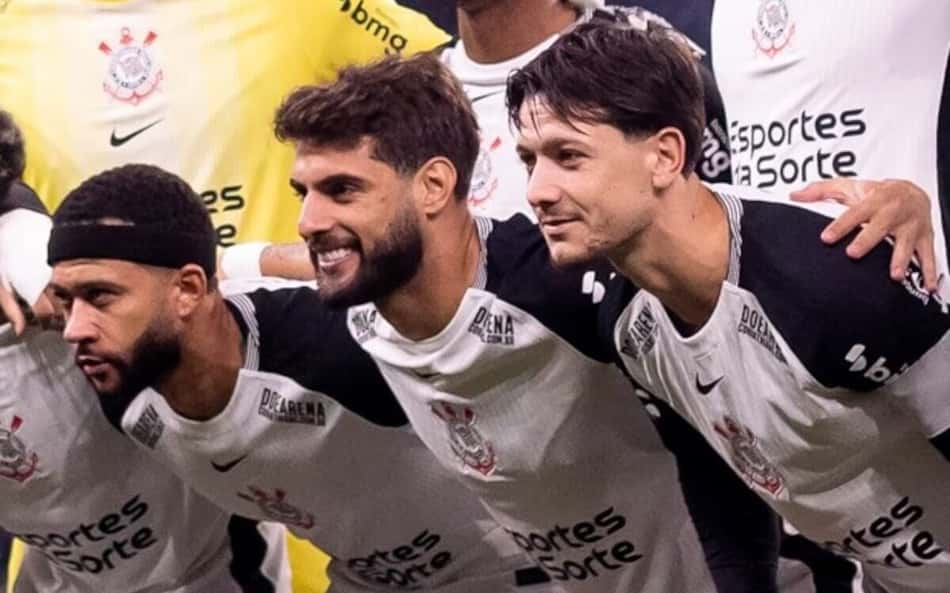 Garro, Yuri Alberto e Memphis: Corinthians busca reação com trio que dá resultado