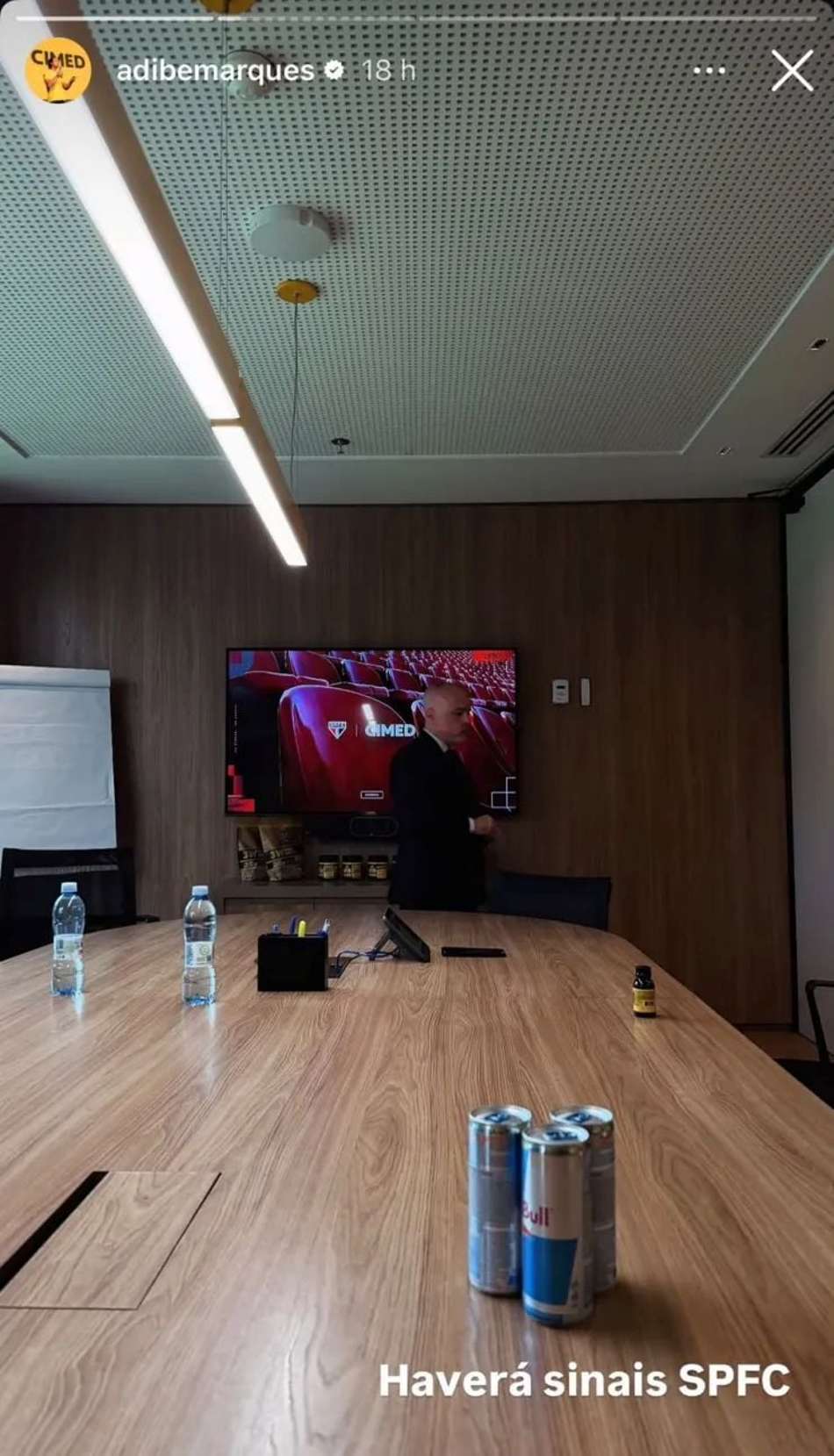 Diretor da Cimed faz post sobre possível reunião com marketing do São Paulo (Foto: Reprodução)