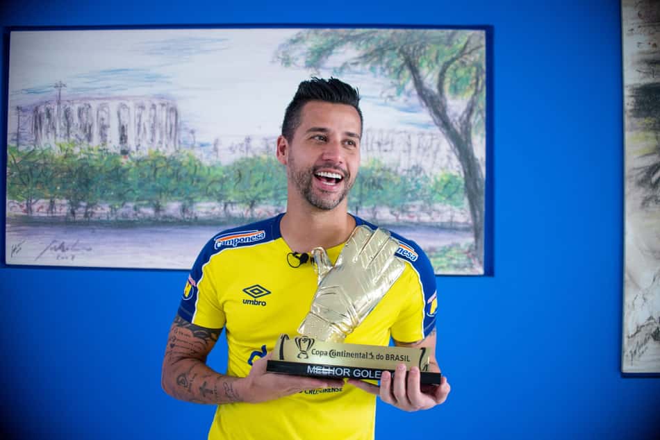 Fabio melhor goleiro da Copa do Brasil