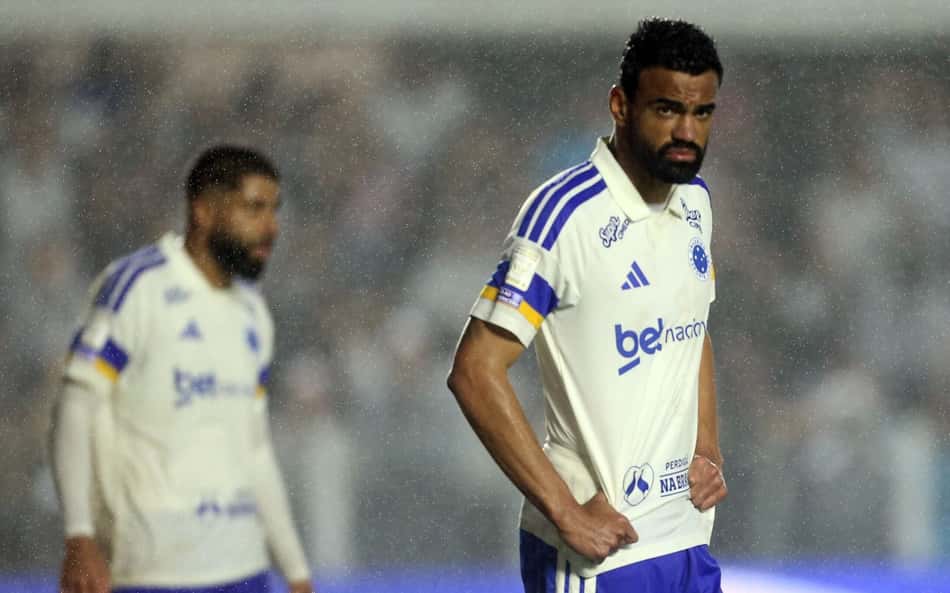 Fabrício Bruno contra o Santos