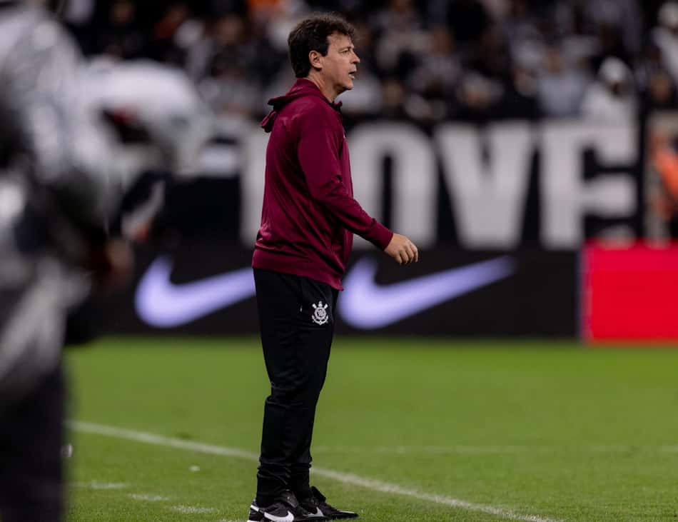Fernando Diniz, técnico do Corinthians, na derrota para a Chapecoense