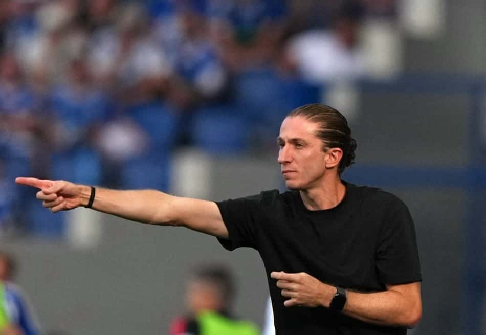 Filipe Luís, técnico do Monaco, líder da League 1