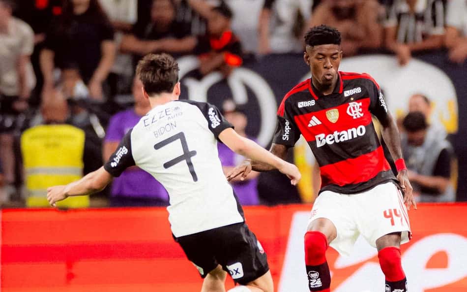 Último encontro entre Flamengo e Corinthians terminou em empate por 1 a 0 (Foto: Adriano Fontes/Flamengo)
