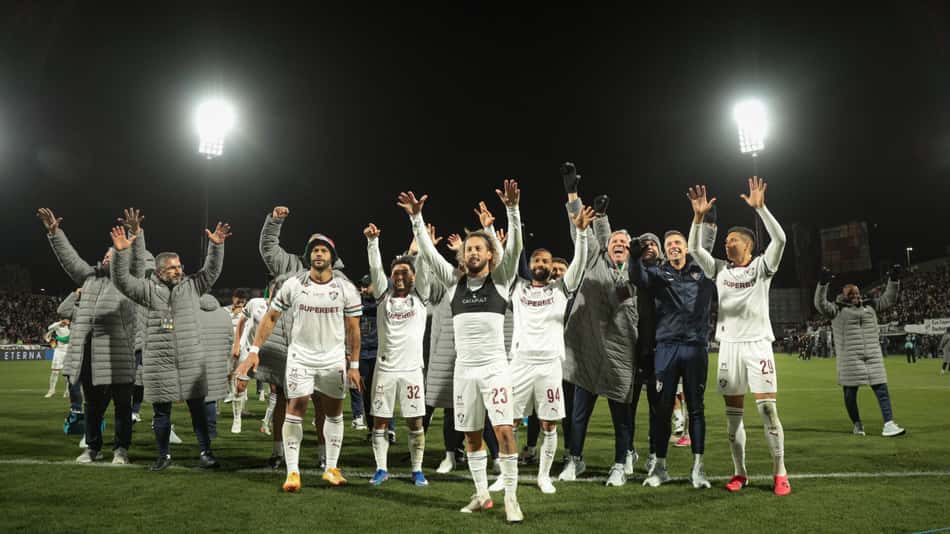 Time do Fluminense comemora classificação na Libertadores