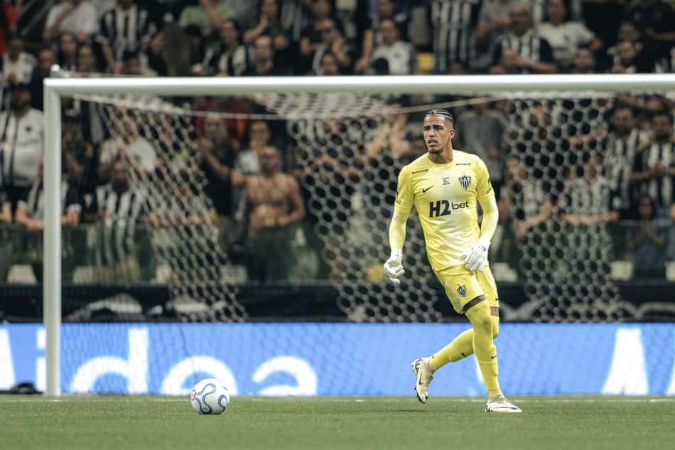 Gabriel Delfim pelo Atlético (Foto: Pedro Souza / Atlético)