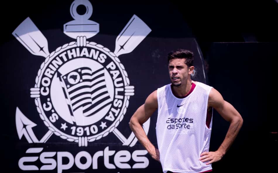 Gabriel Paulista durante treino do Corinthians