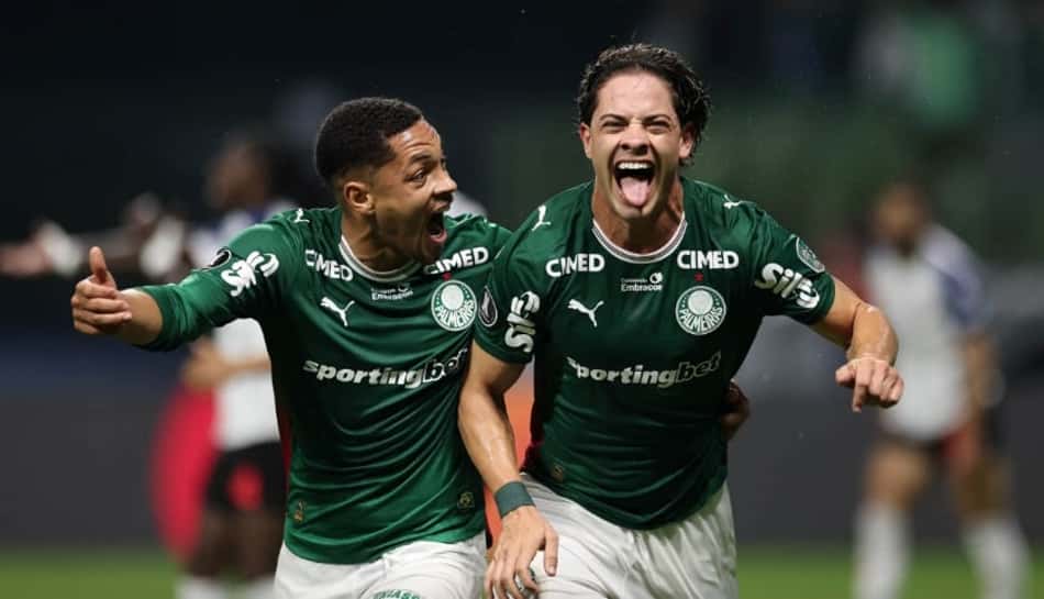 Giay comemora o gol da vitória do Palmeiras sobre a LDU