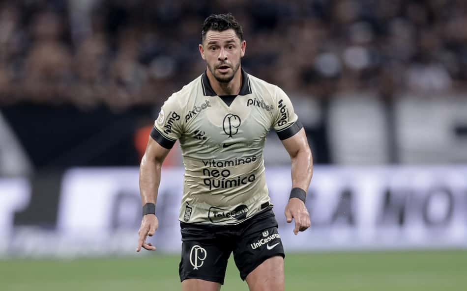 Giuliano com a camisa do Corinthians