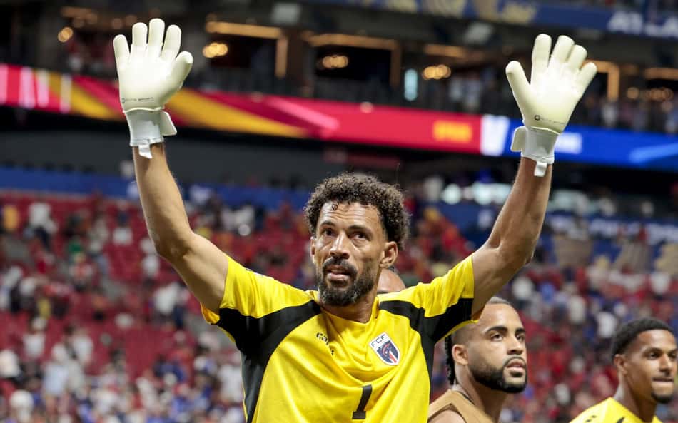 Vozinha fechou o gol no confronto contra a Espanha (Foto: EFE/Lavandeira Jr/FolhaPress)