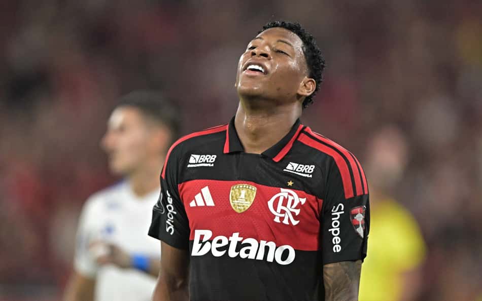 Gonzalo Plata em ação pelo Flamengo