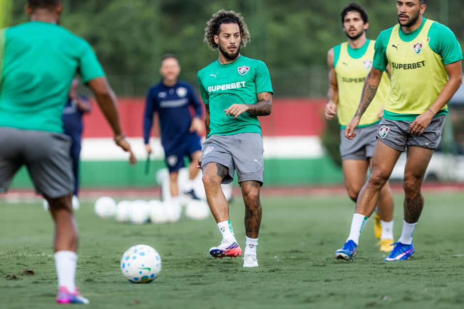 Guga em treino do Fluminense
