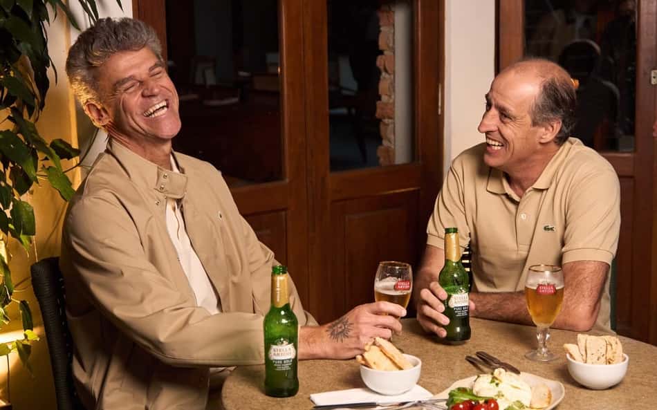 Guga Kuerten e Fernando Meligeni em ação comercial durante a Copa Davis