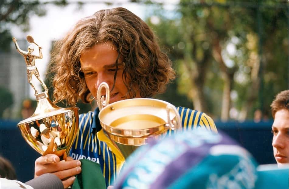 Guga Kuerten em maio de 1997, na Embratel Cup, em Curitiba, um mês antes de vencer Roland Garros pela primeira vez