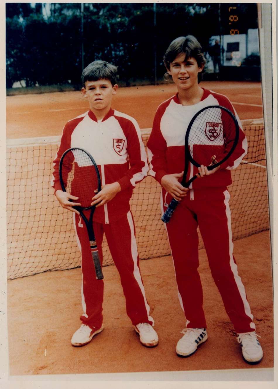 Guga e Rafael Kuerten em competição na década de 1980 (Arquivo pessoal)