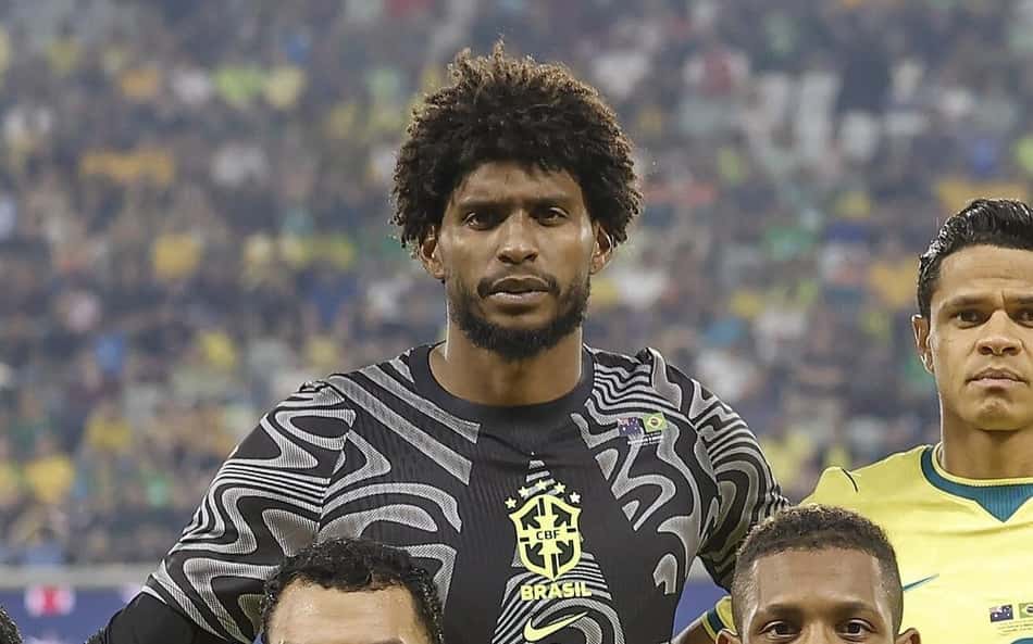 Hugo Souza durante o empate da Seleção Brasileira com a Austrália
