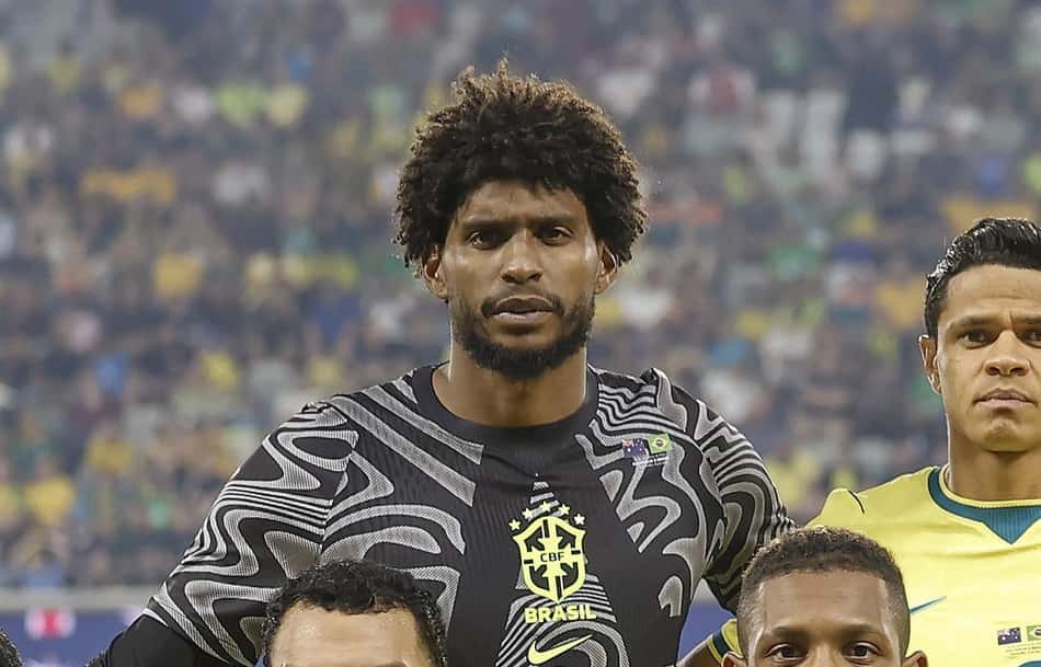 Hugo Souza durante o empate da Seleção Brasileira com a Austrália