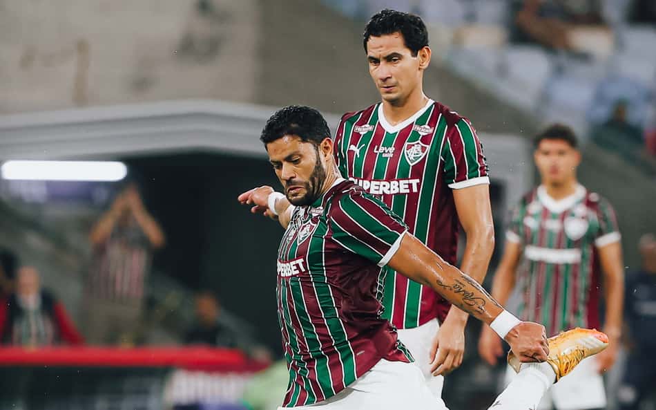 Hulk cobra falta para o Fluminense, enquanto Ganso fica como opção atrás