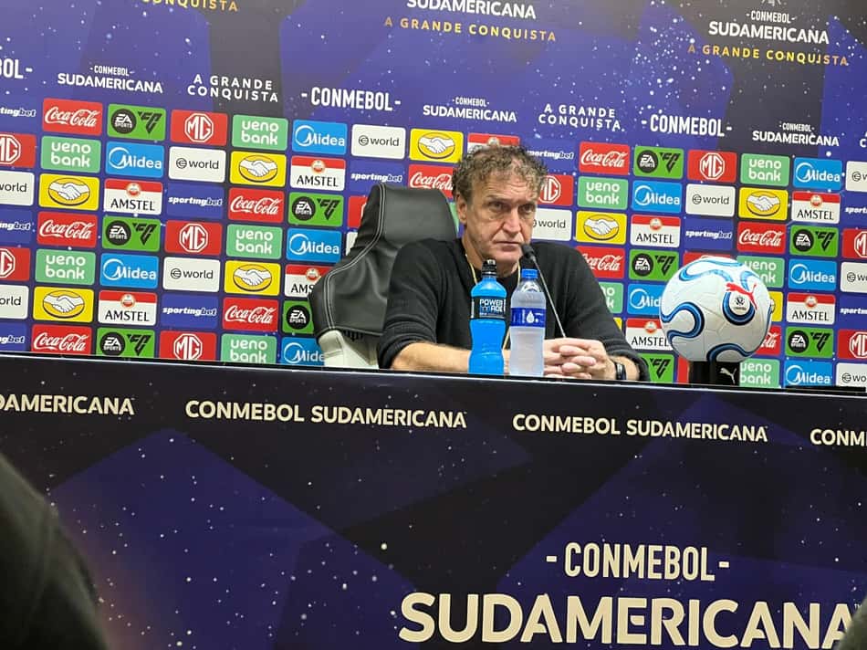 Cuca, técnico do Santos