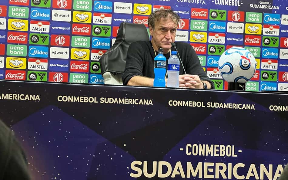 Cuca, técnico do Santos