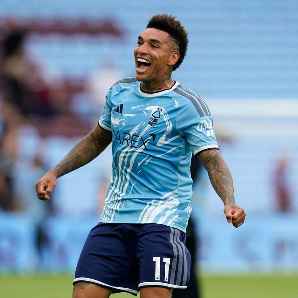 Igor Jesus em ação pelo Nottingham Forest