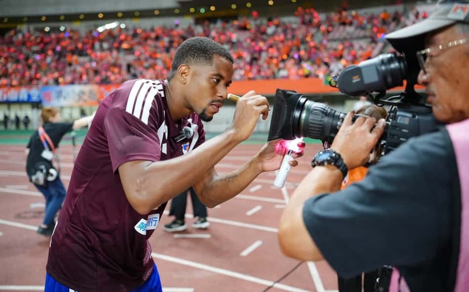 Após três acessos seguidos na Série B do Brasileirão, Iury mira subir com o Albirex no Japão