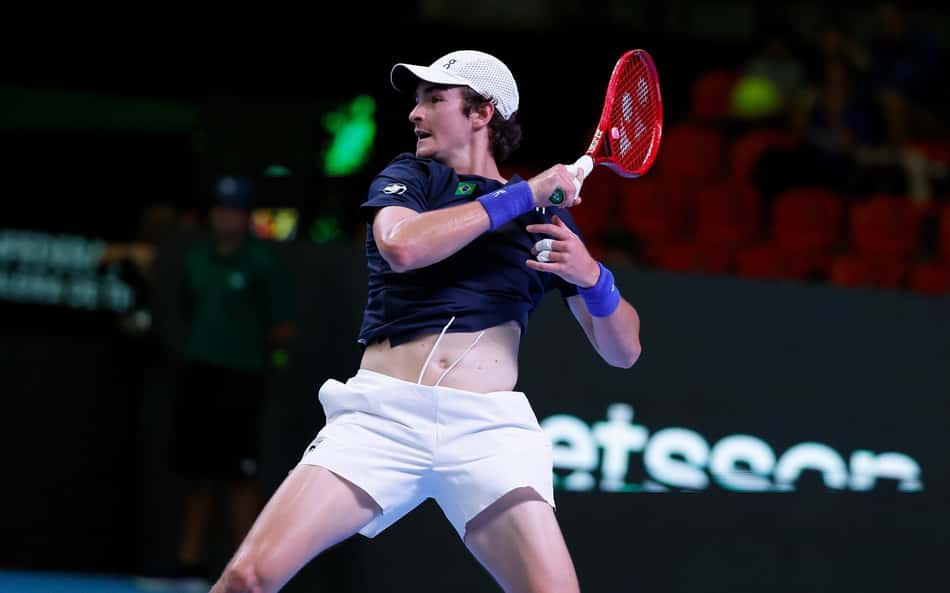 João Fonseca cai no ranking e vê top 30 ameaçado após pausa na temporada