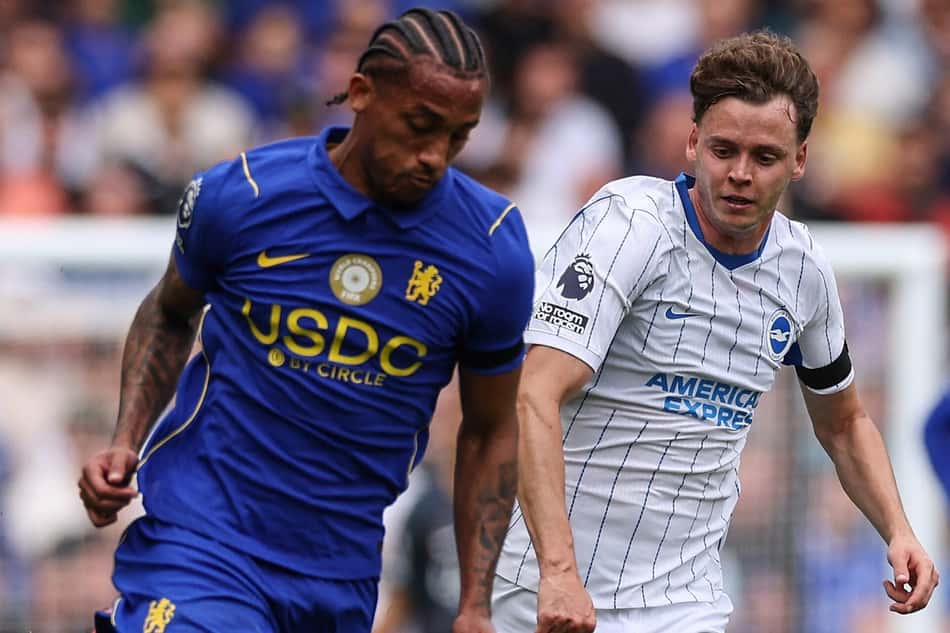 João Pedro em ação no duelo entre Chelsea e Brighton pela Premier League