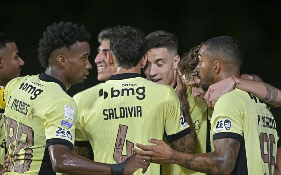 Vasco tem mudança radical em eficiência no Brasileirão; veja números