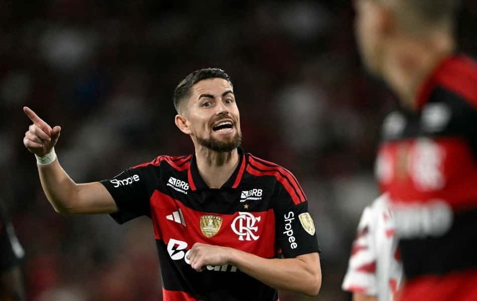 Jorginho durante partida do Flamengo