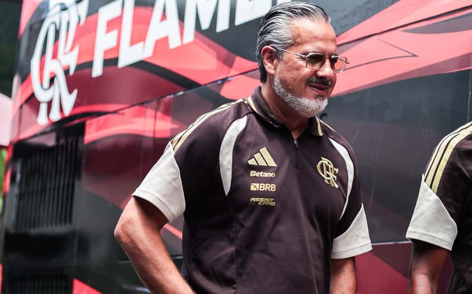 José Boto desembarca em Buenos Aires para jogo do Flamengo na Recopa Sul-Americana