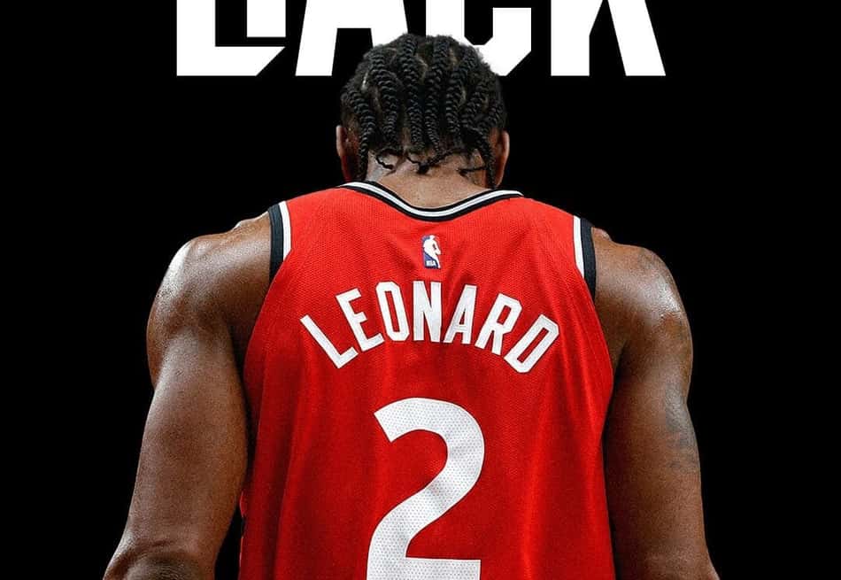 Kawhi Leonard está de volta ao Toronto Raptors (Foto: Reprodução/X/Raptors)
