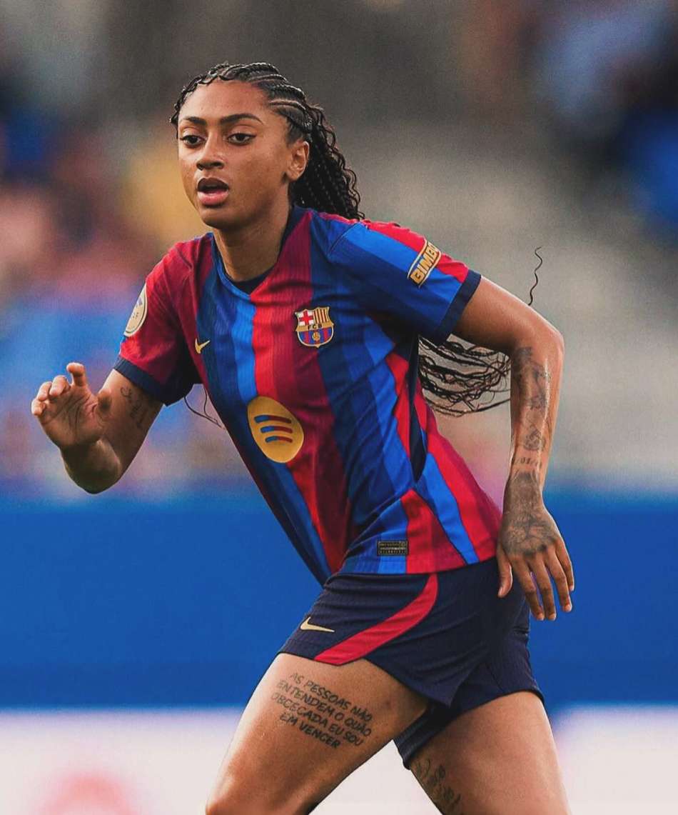 Kerolin em ação pelo Barcelona