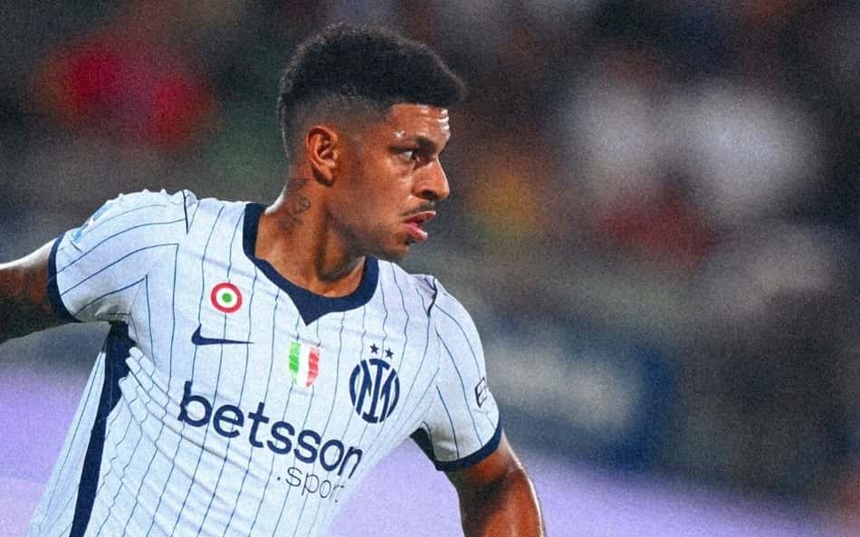 Luis Henrique com a camisa da Inter de Milão