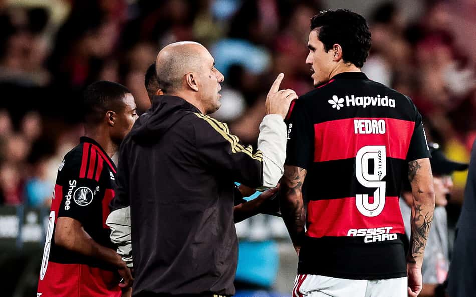 Jardim comenta insatisfação de Pedro na vitória do Flamengo e nega rusgas: 'É normal'