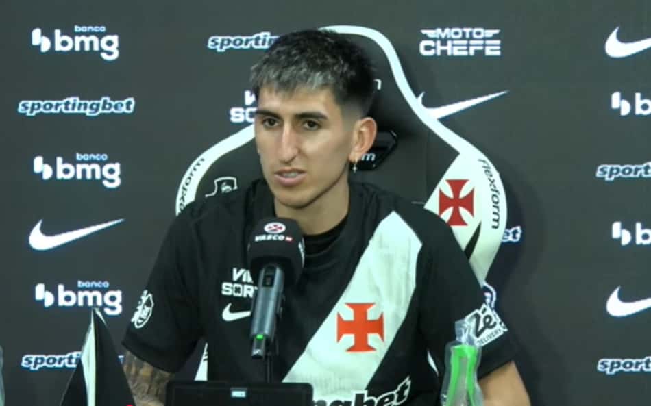 Lescana em coletiva de apresentação