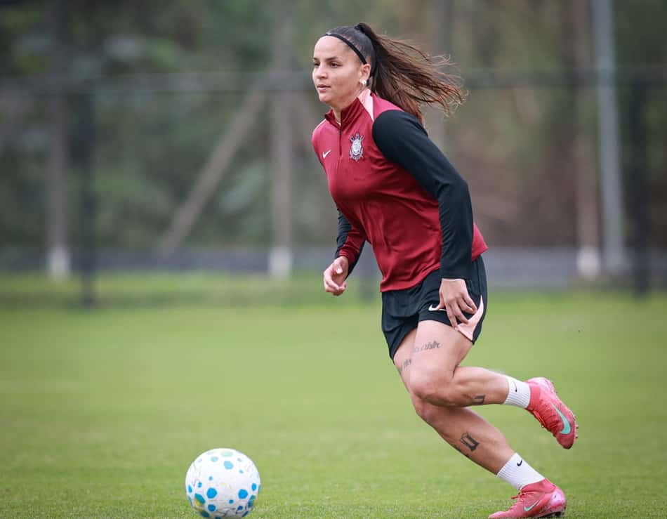 Leticia Teles durante passagem pelo Corinthians