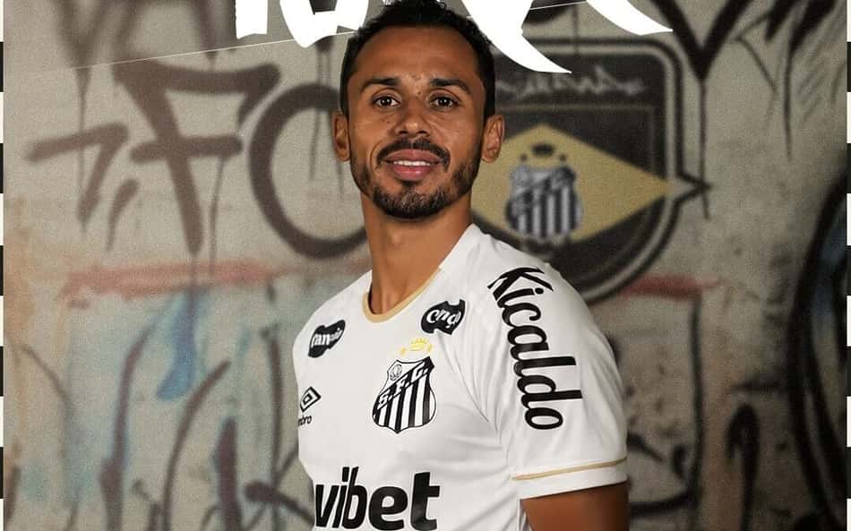 Lima é o novo reforço do Santos