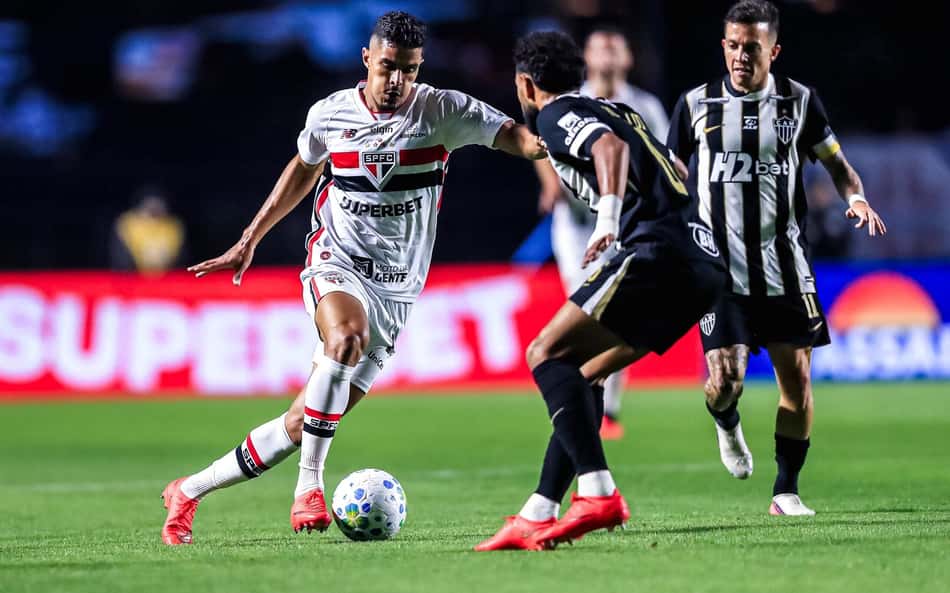 Atlético é derrotado e vê fim da invencibilidade de 14 partidas