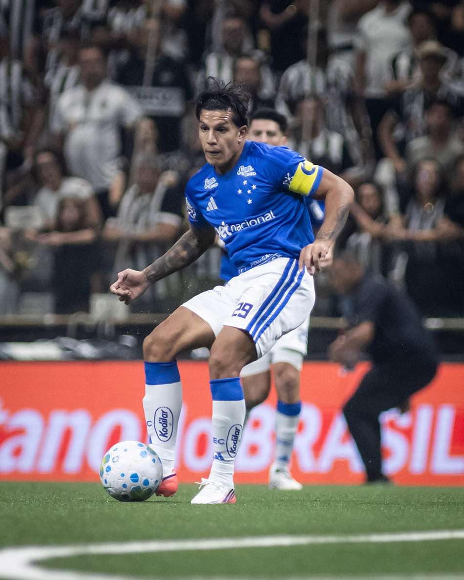 Lucas Romero na Arena MRV