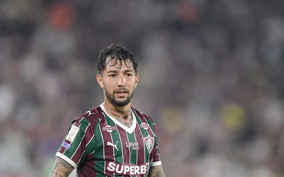 Lucho Acosta em Fluminense x Vasco