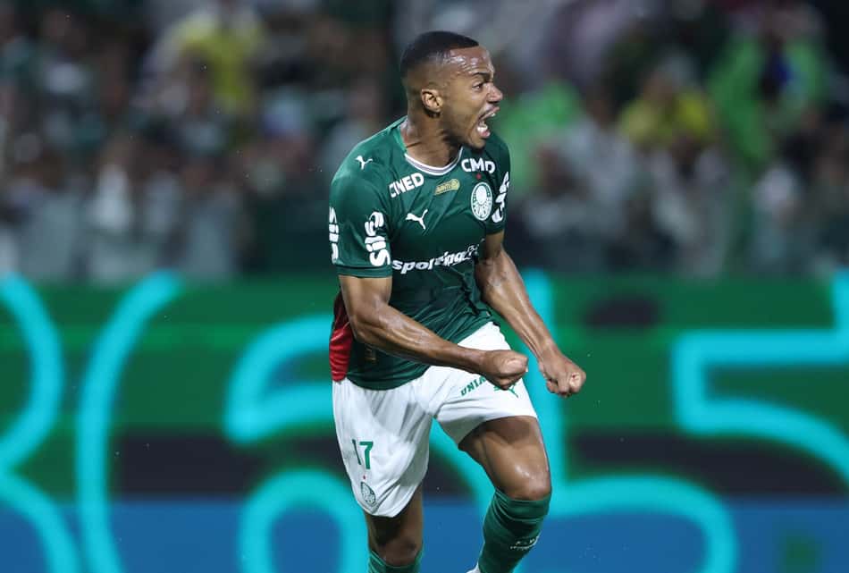 Marlon Freitas comemorando pelo Palmeiras