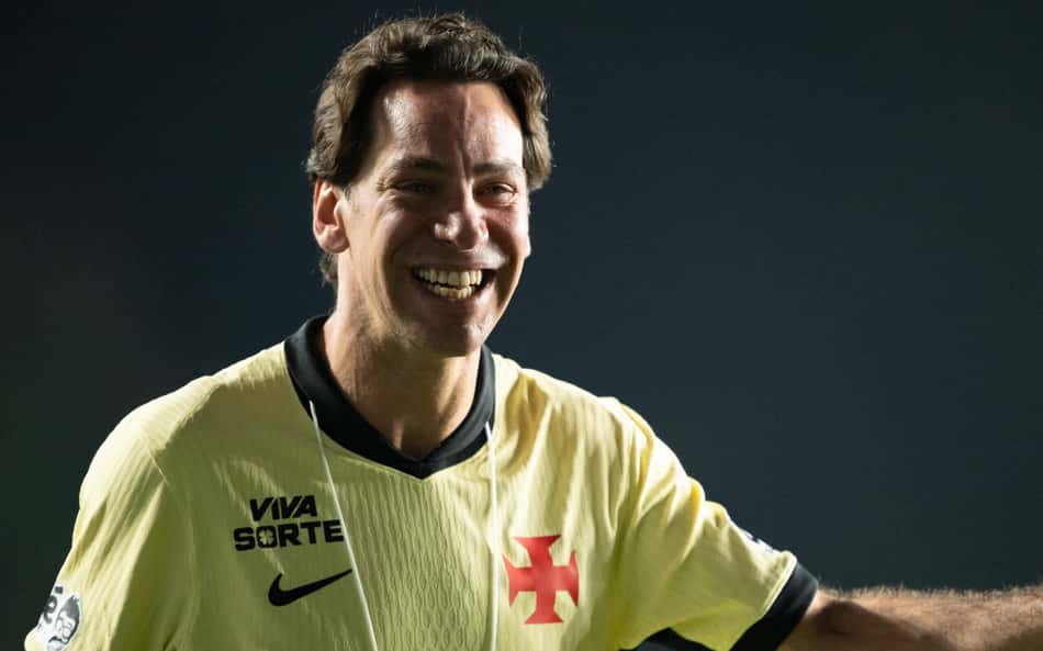 Marcos Lamacchia, candidato a novo investidor da SAF do Vasco, antes da partida contra o Cruzeiro, em São Januário