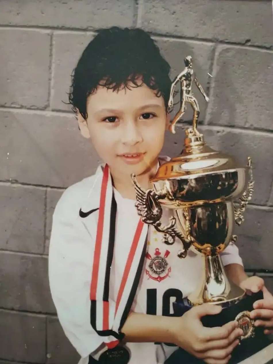 Gabriel Martinelli durante período em que defendeu o Corinthians nas categorias de base do clube