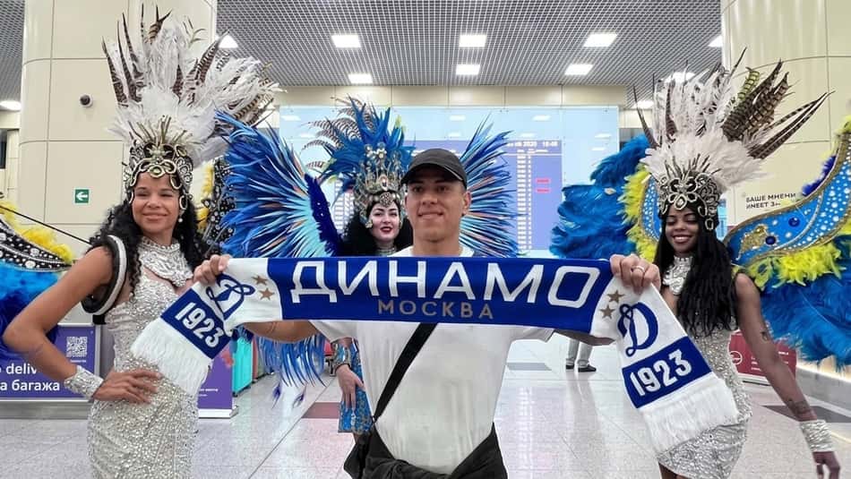 Matheus Martins chegou a ser anunciado pelo Dínamo Moscou