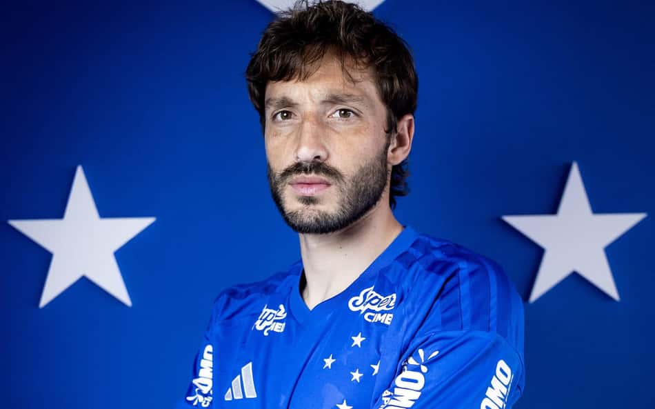 Matías Viña, novo jogador do Cruzeiro (Foto: Gustavo Aleixo/Cruzeiro)