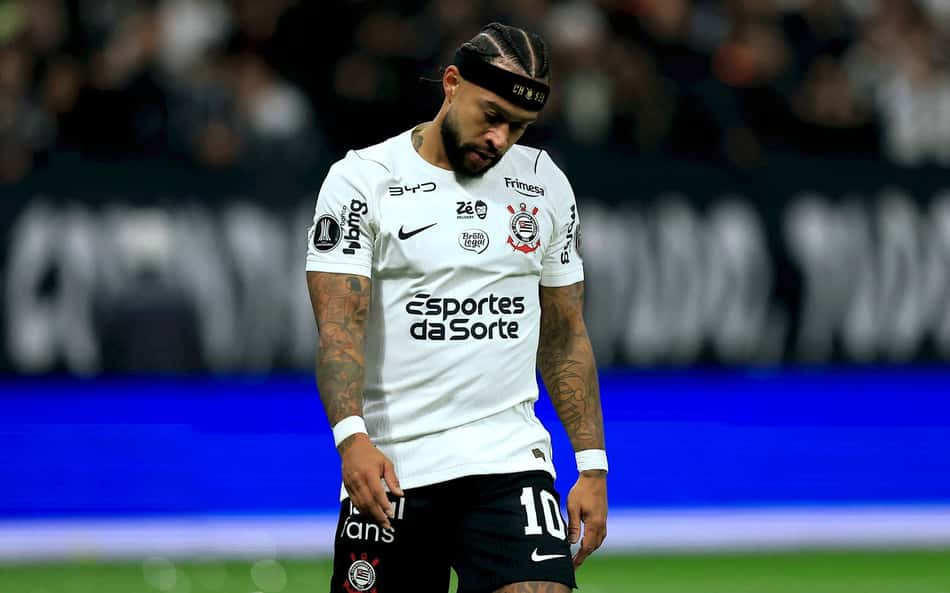 Memphis Depay durante a partida