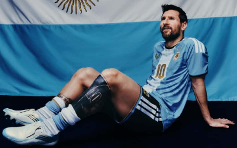 Messi ganha camisa especial para último jogo pela Argentina (Foto: Divulgação)