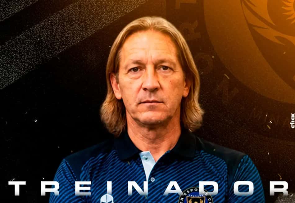 Michel Salgado como anunciado como técnico do North, de Montes Claros (MG), da quarta Divisão do Brasil