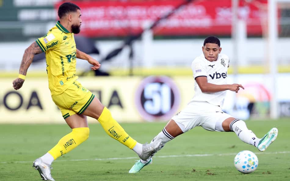 Mirassol x Botafogo foi a partida com recorde de tempo de bola rolando no Brasileirão